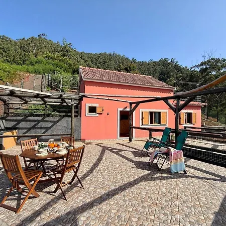Avo Domingas Mountain Retreat *