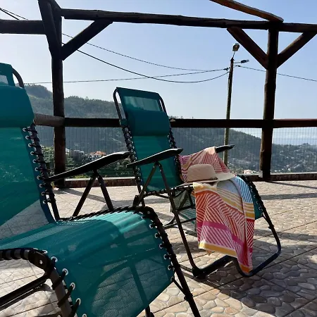 Avo Domingas Mountain Retreat Campanario